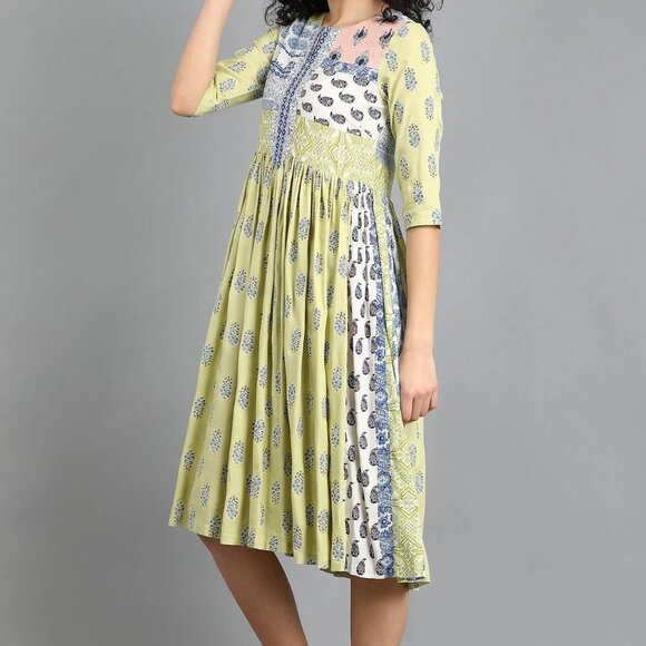 Dresses & Skirts - Cottagecore Floral Patchwork Midi Short Sleeve Dress